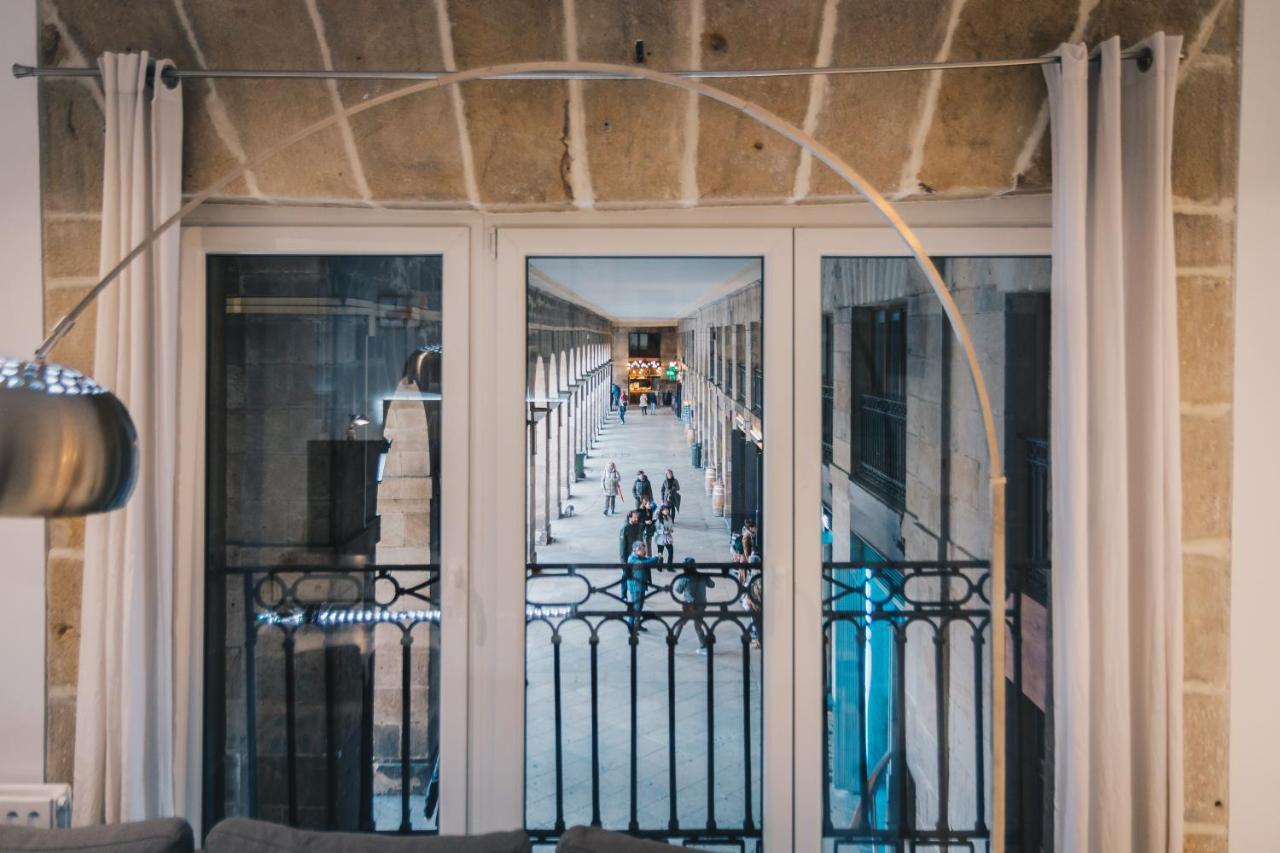 Plaza Nueva Apartment By People Rentals Bilbao Zewnętrze zdjęcie