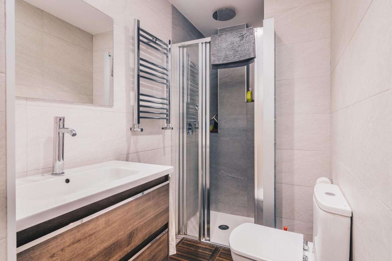 Plaza Nueva Apartment By People Rentals Bilbao Zewnętrze zdjęcie